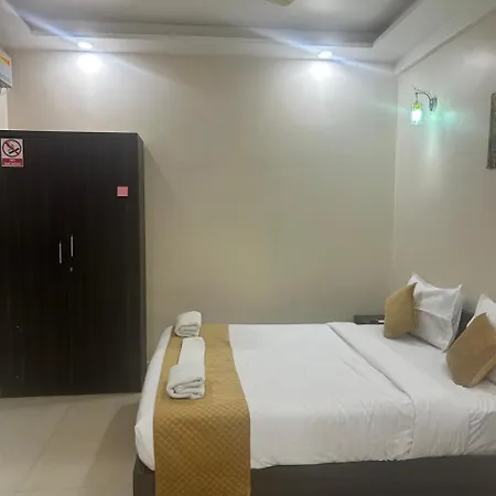 La Sea Vue Goa Apartment Candolim Exterior photo
