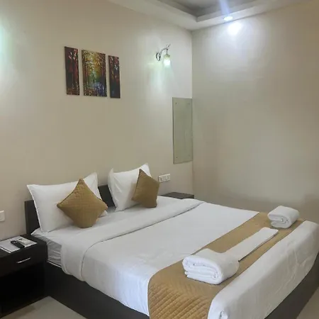 La Sea Vue Goa Apartment Candolim Exterior photo