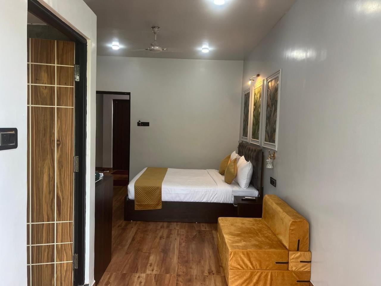 La Sea Vue Goa Homestay *